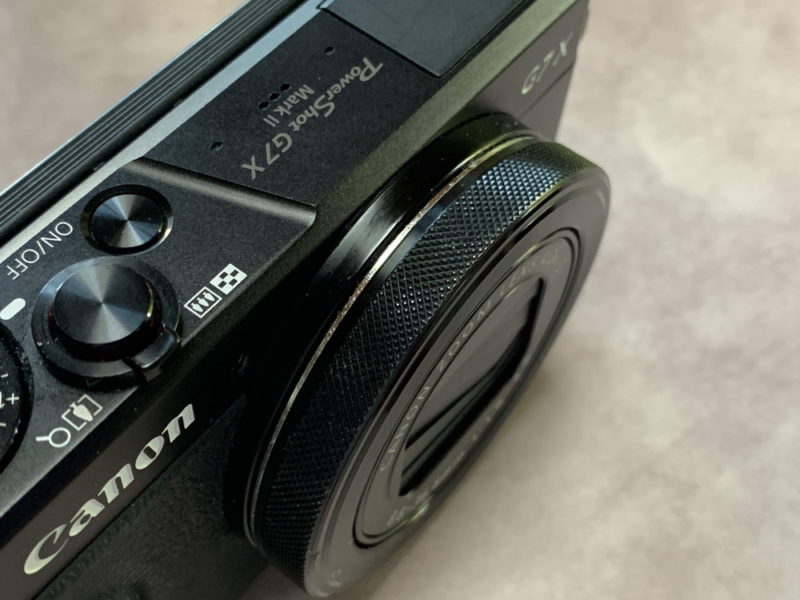 Canon G7X Mark II